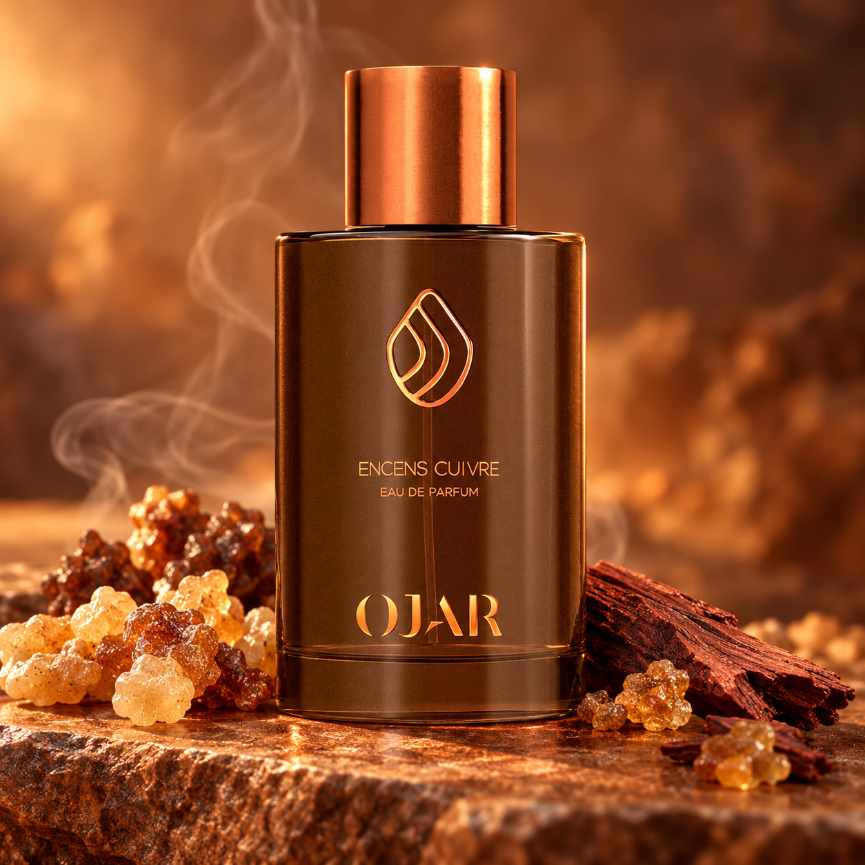 Ojar Encens Cuivre Eau de Parfum with resin pieces and rosewood on warm stone in copper light with a fine smoke wisp.